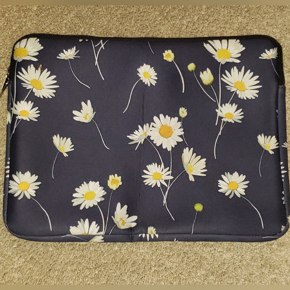 Daisy Laptop Case